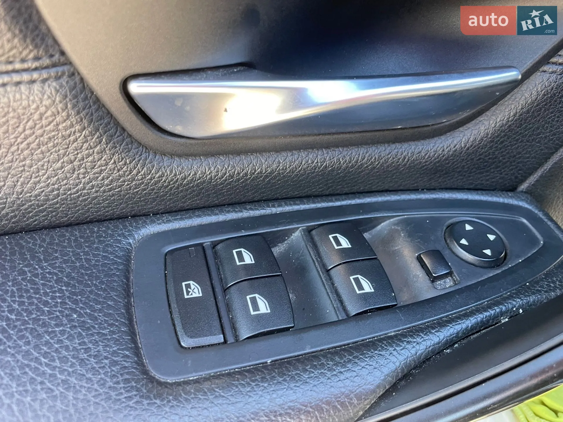 2012 BMW 3er - мініатюра 9