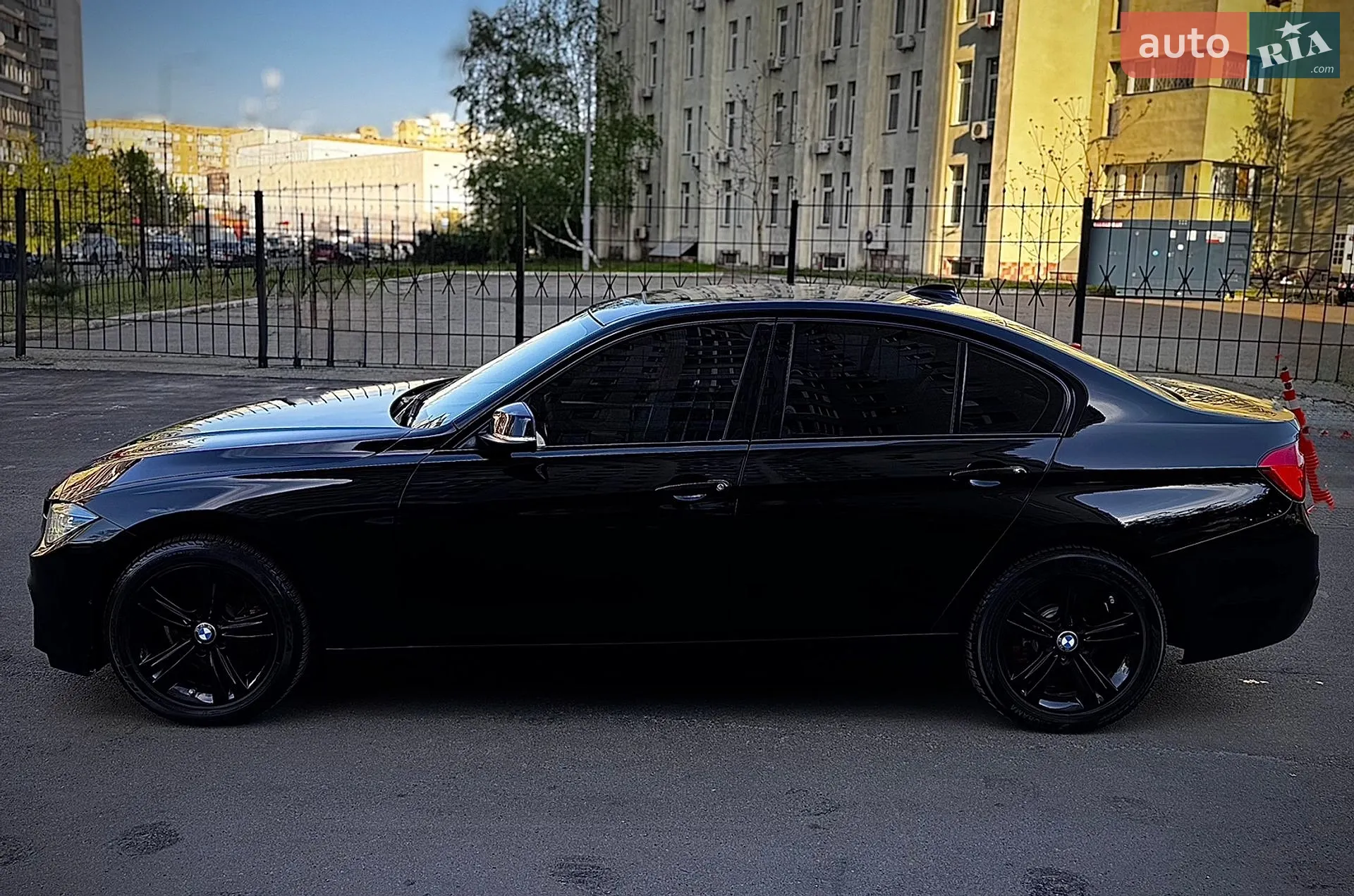 2017 BMW 3er - мініатюра 16