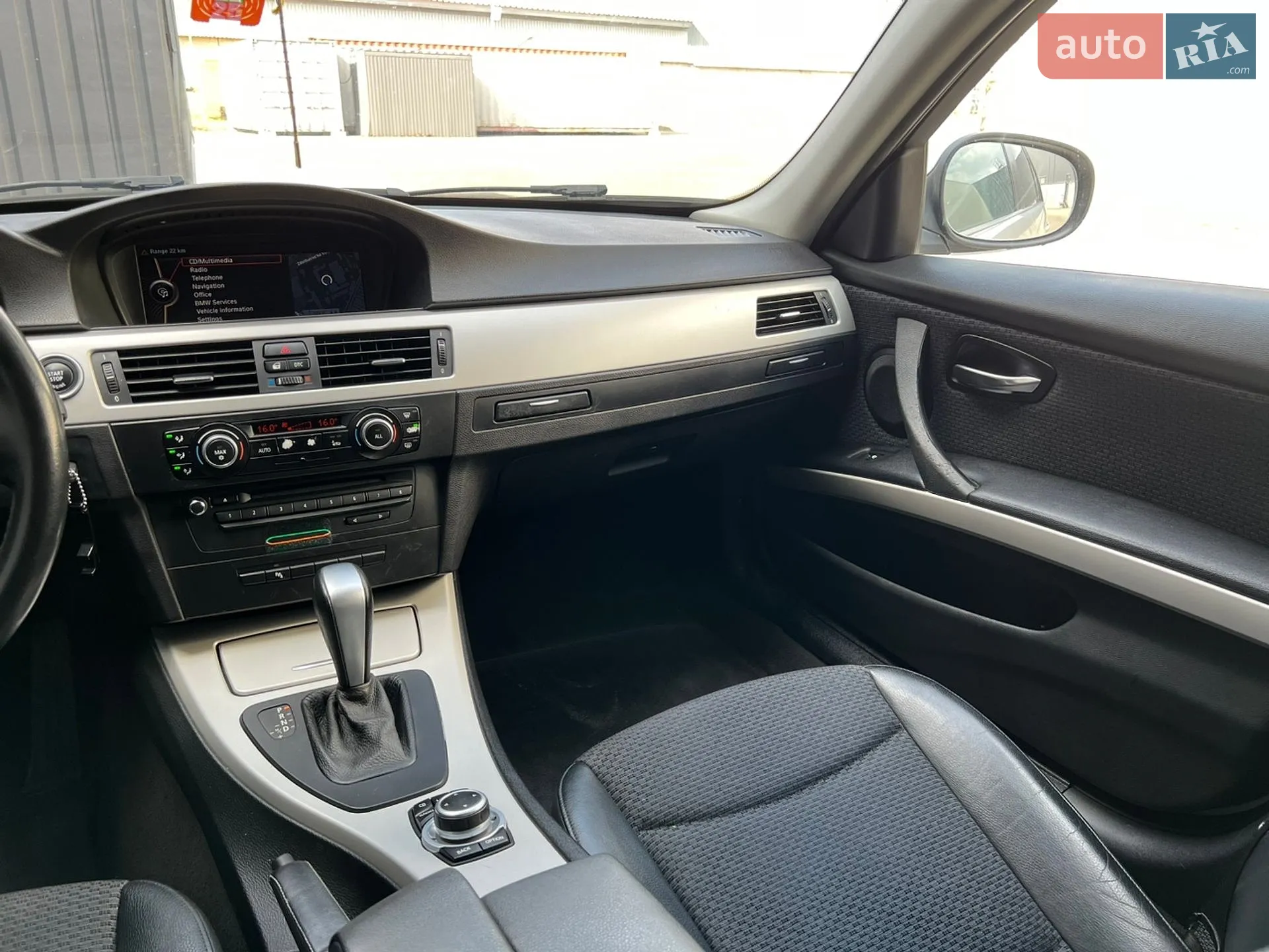 2011 BMW 3er - мініатюра 15