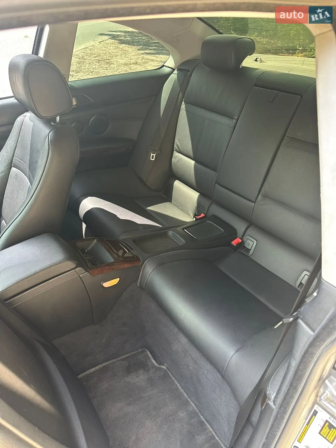 2010 BMW 3er - мініатюра 10