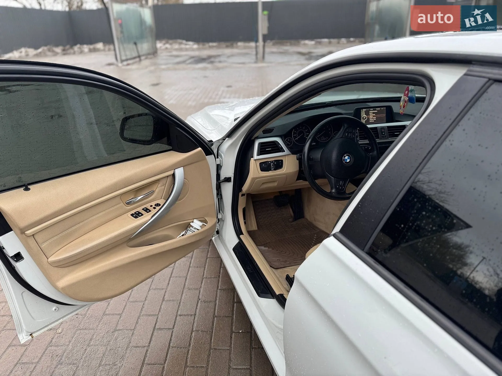 2012 BMW 3er - мініатюра 25