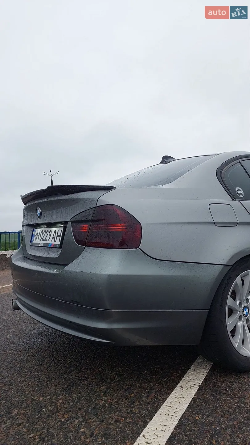 2010 BMW 3er - мініатюра 10