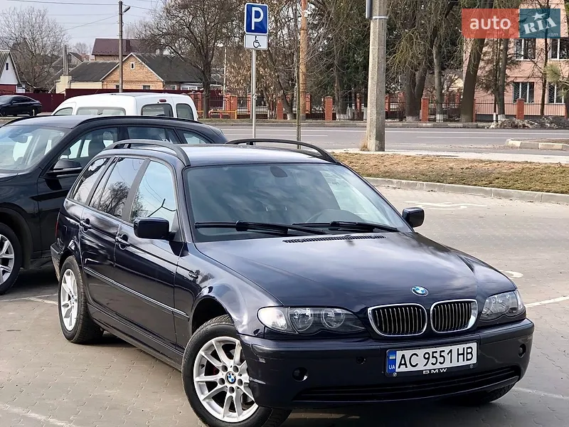 BMW 3 Series 2004