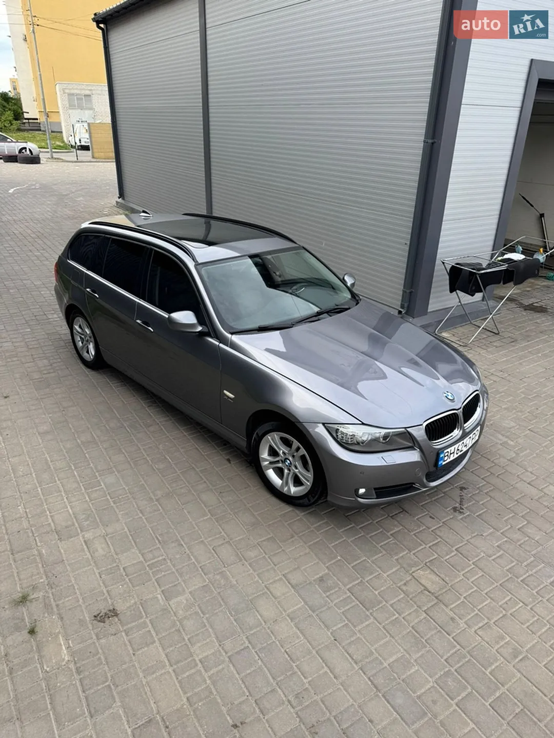 2010 BMW 3er - мініатюра 9