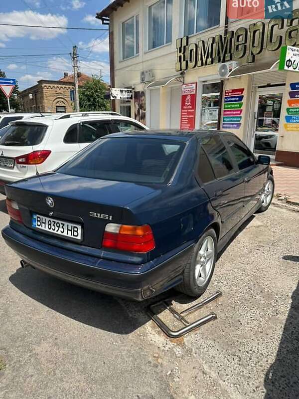 Седан BMW 3 Series 1994 в Измаиле фото 2 Седан BMW 3 Series 1994 в Измаиле