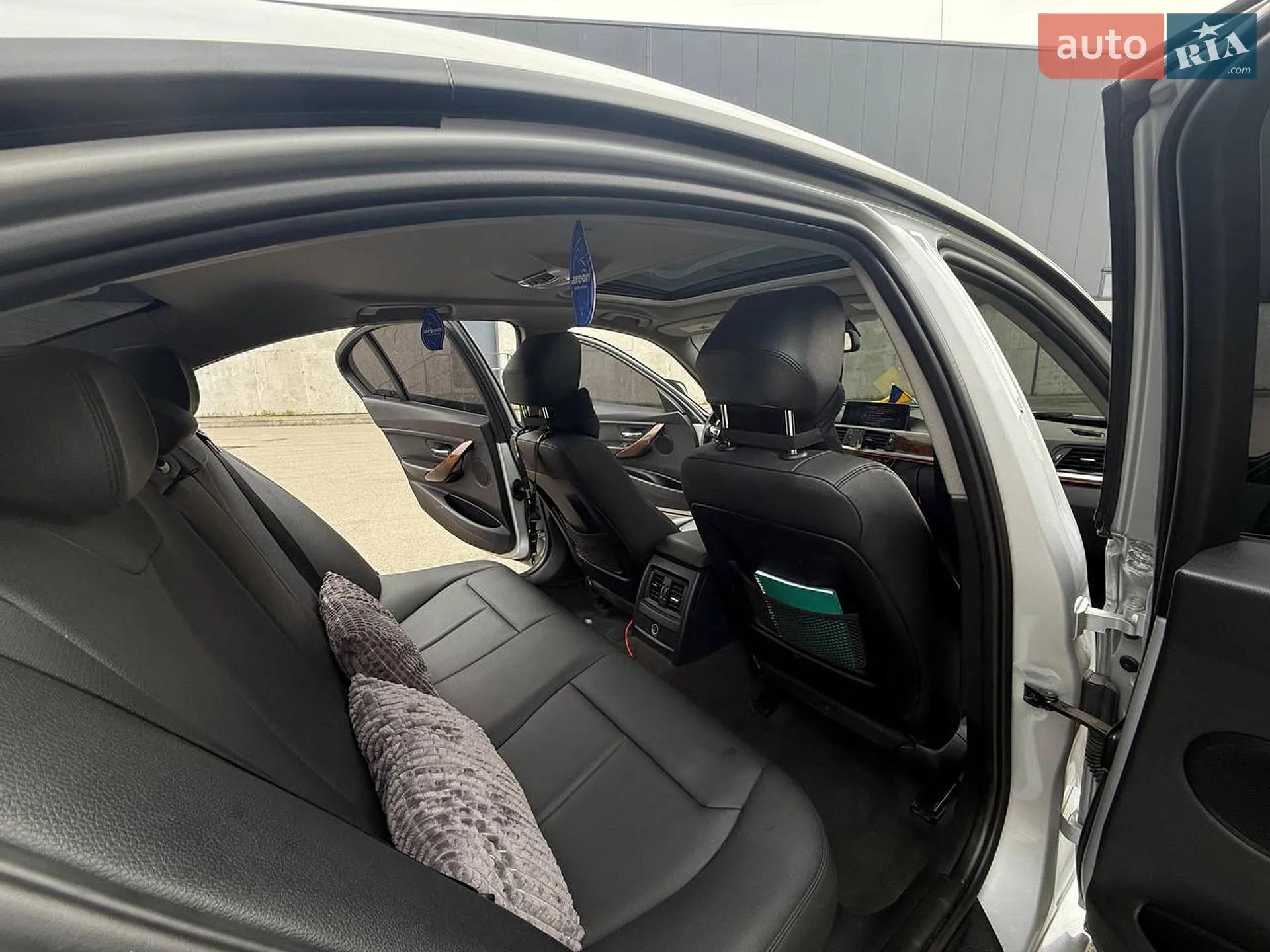 2015 BMW 3er - мініатюра 12