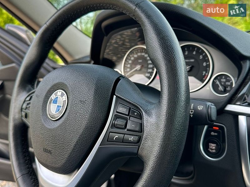 Седан BMW 3 Series 2015 в Пирятине