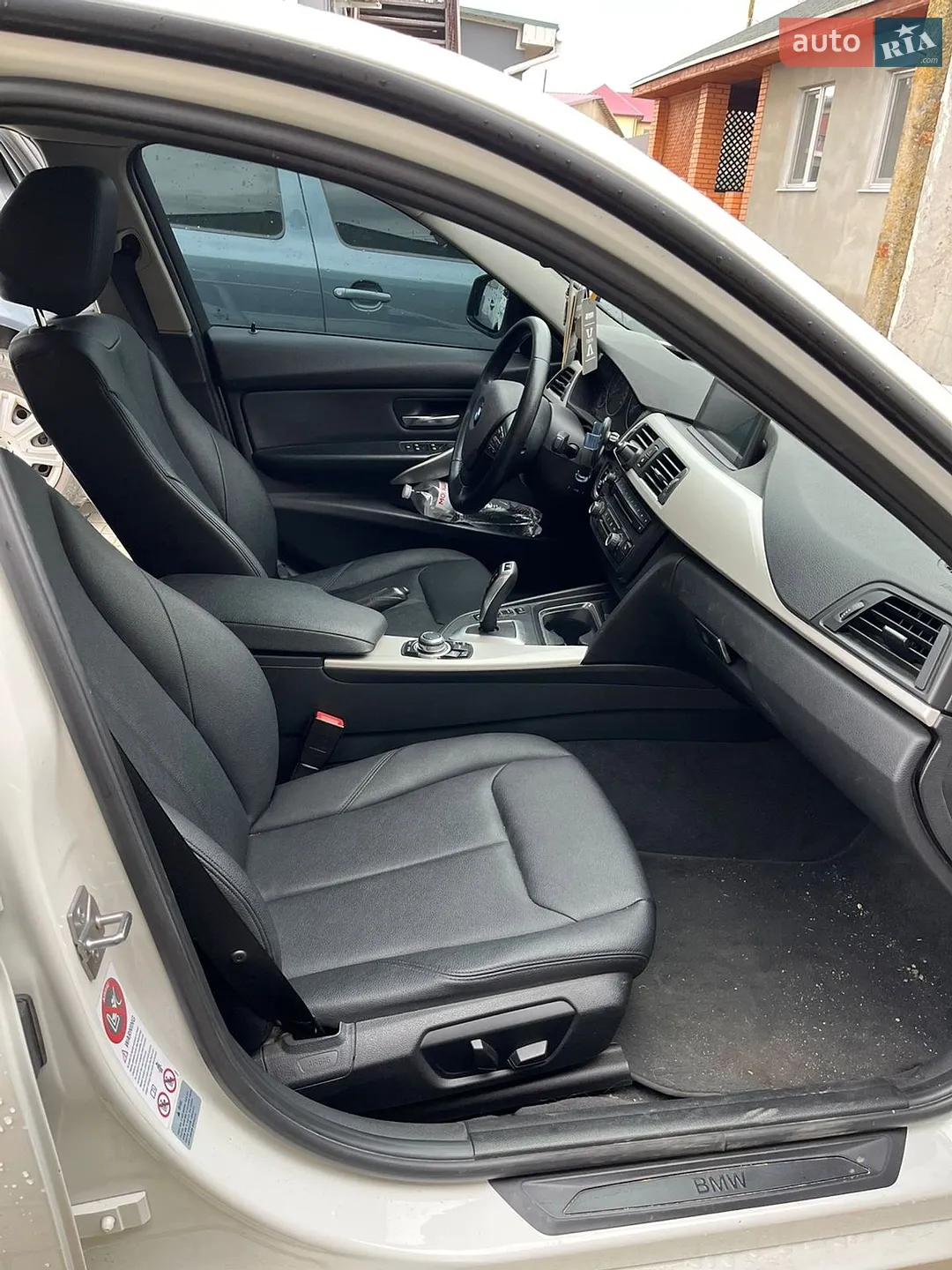 2013 BMW 3er - мініатюра 26