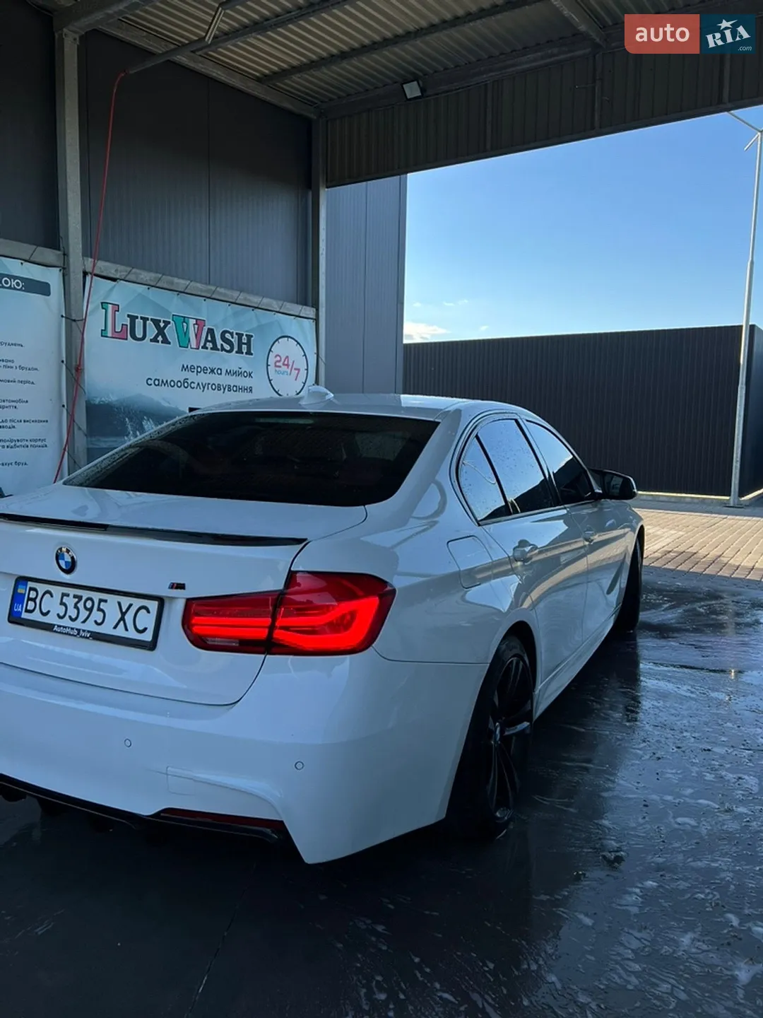 2016 BMW 3er - мініатюра 10
