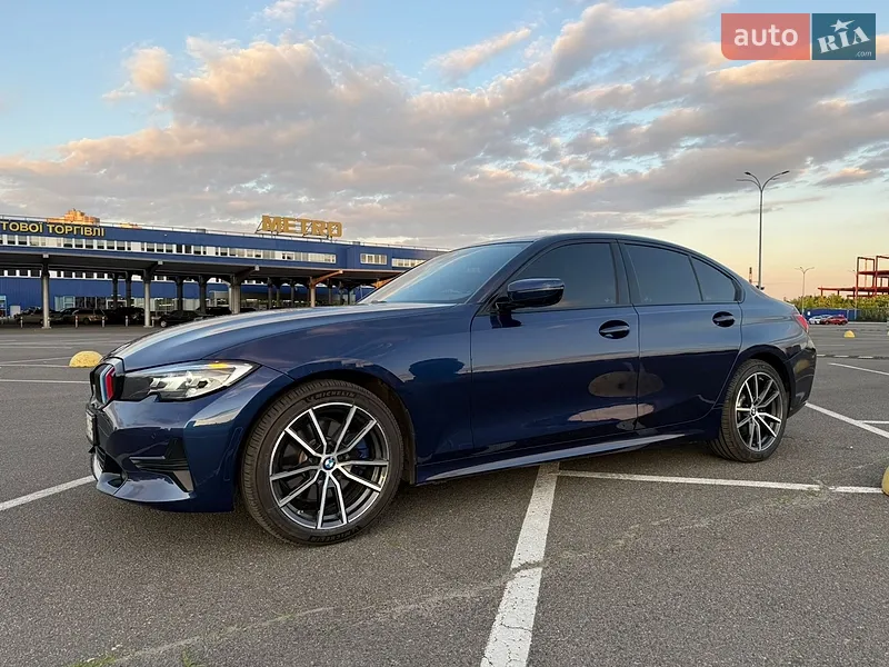 BMW 3 Series 2019 VIN 3MW5R1J00L8B13552 фото оголошення 2 з 65