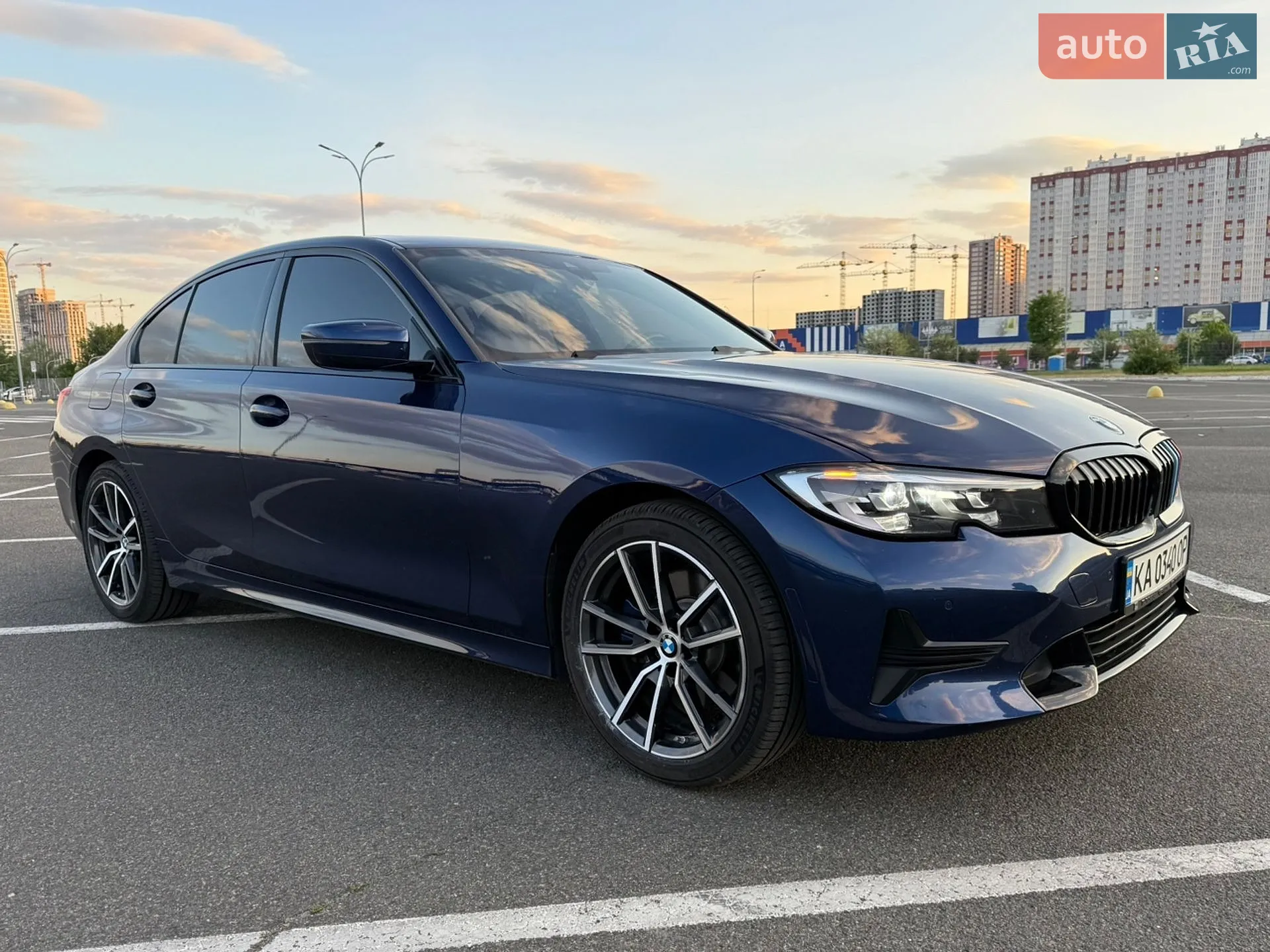 BMW 3 Series 2019 VIN 3MW5R1J00L8B13552 фото оголошення 4 з 5