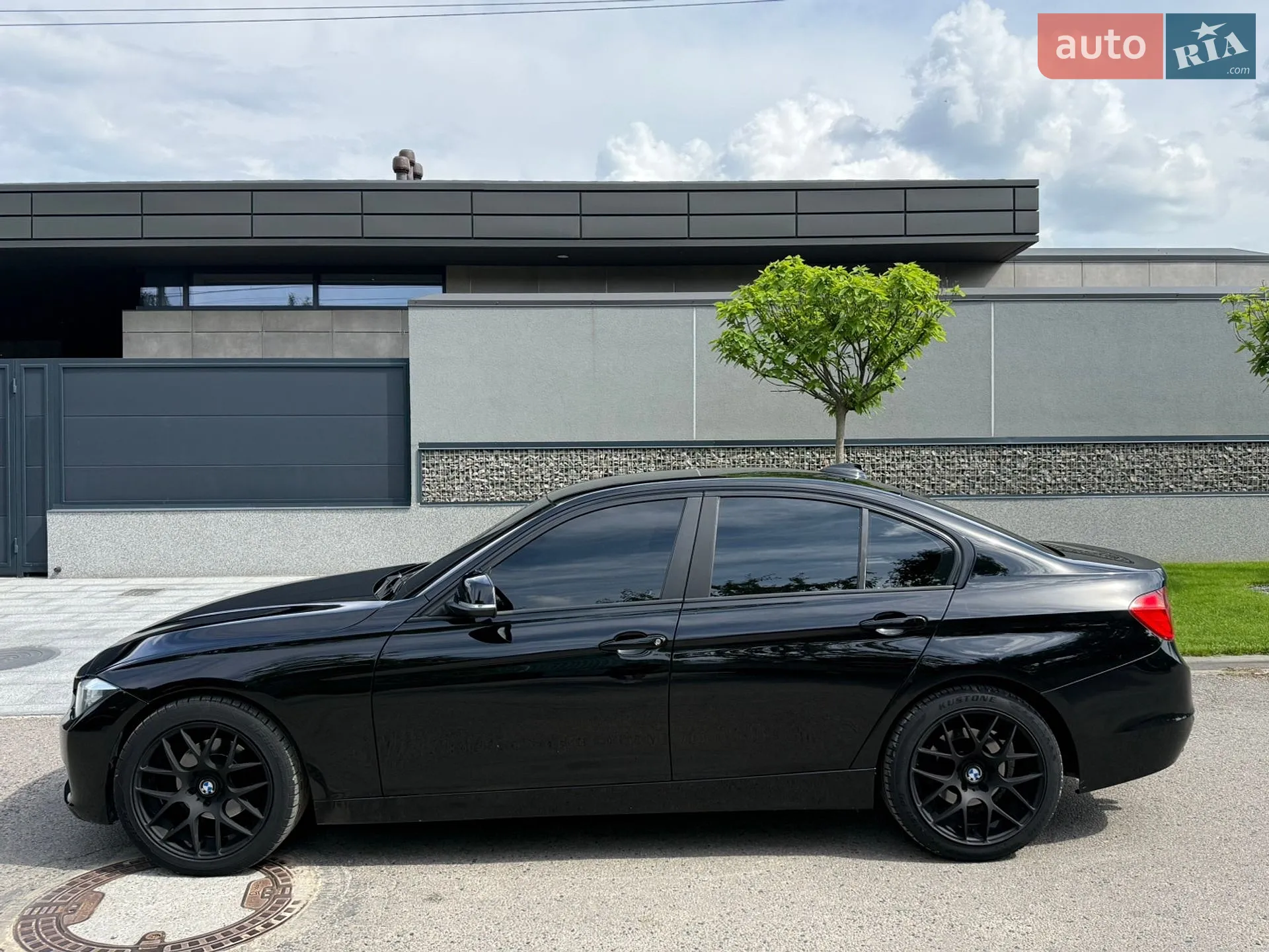 2012 BMW 3er - мініатюра 2