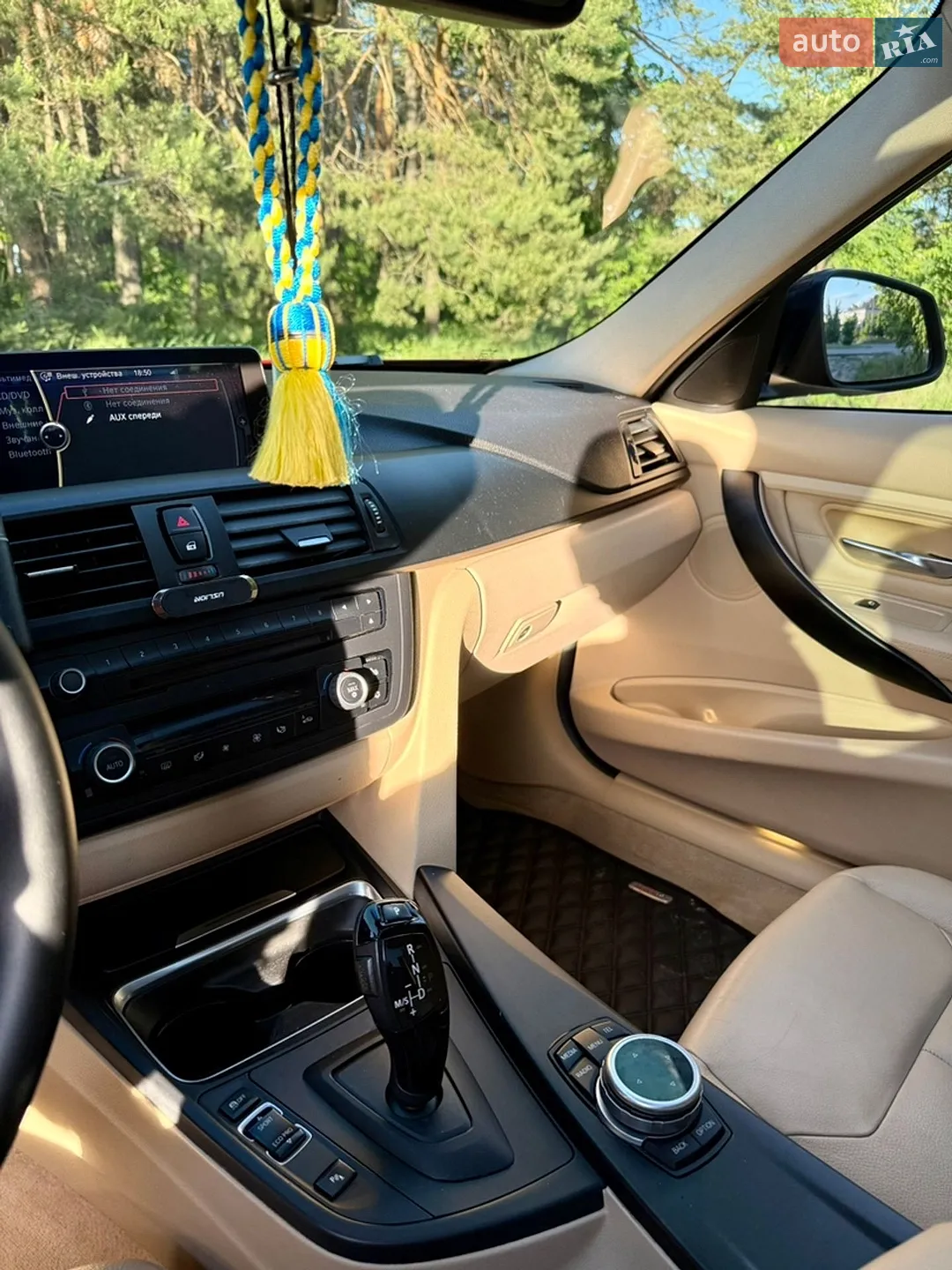 2012 BMW 3er - мініатюра 12