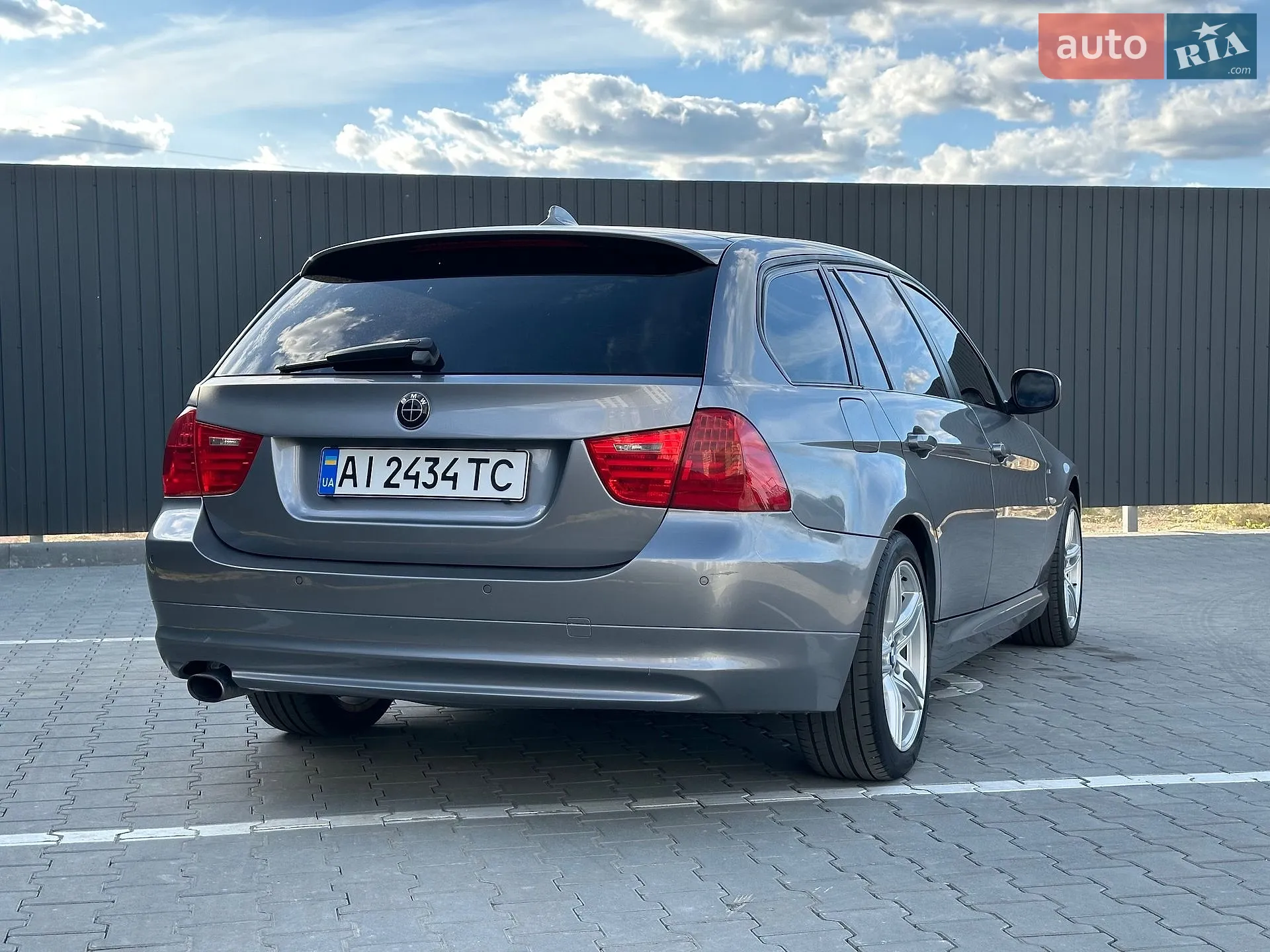 2010 BMW 3er - мініатюра 12