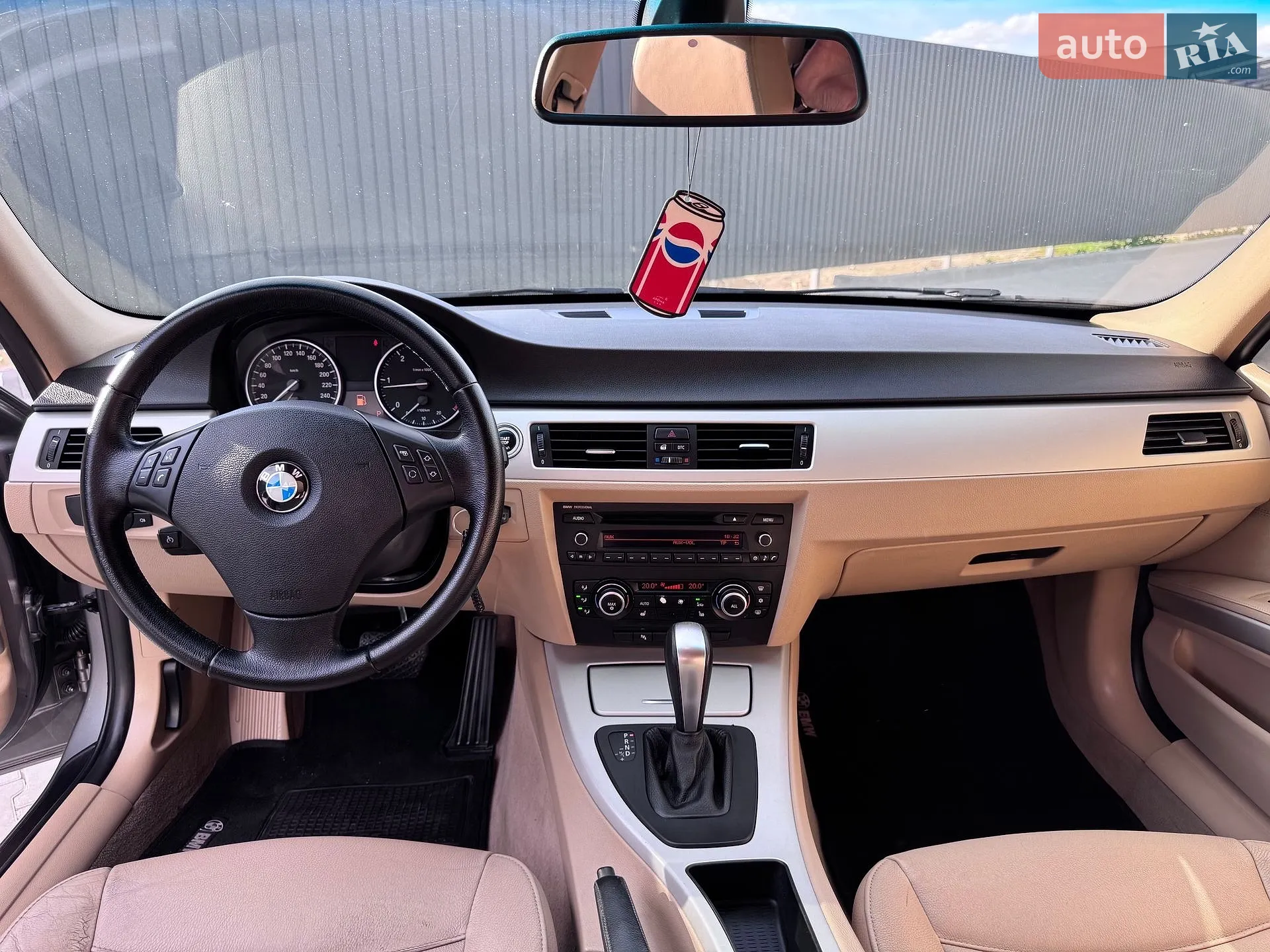 2010 BMW 3er - мініатюра 20