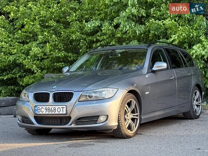 BMW 3 Series 2009