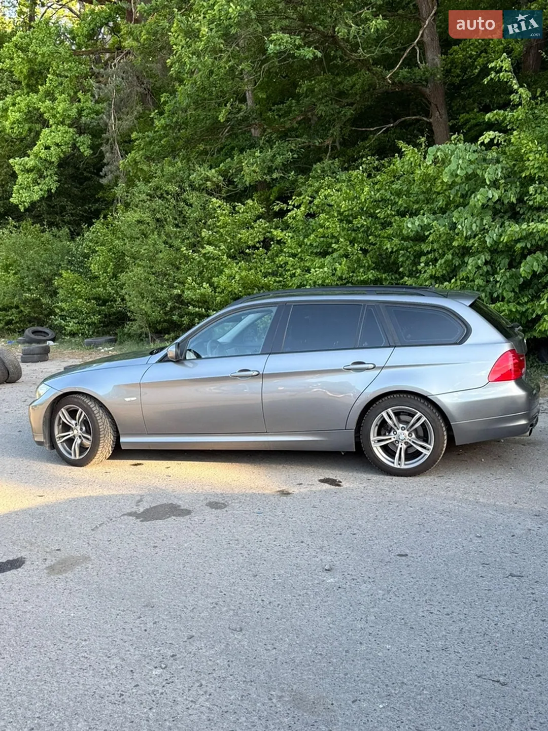 BMW 3 Series 2009 VIN WBAUW710X0A602399 фото оголошення 4 з 21