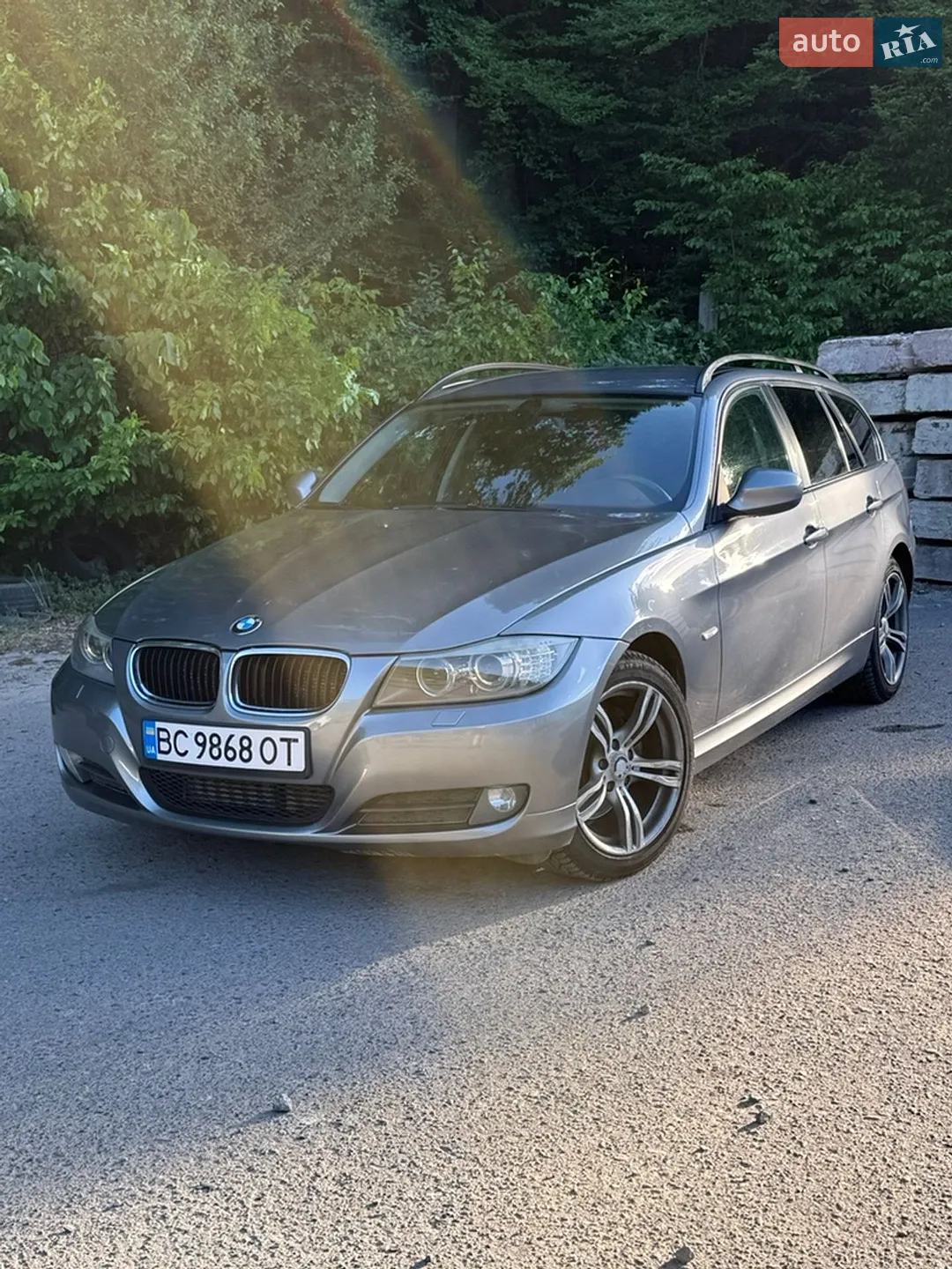BMW 3 Series 2009 VIN WBAUW710X0A602399 фото оголошення 3 з 21