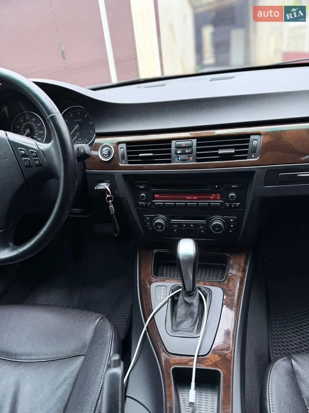 2011 BMW 3er - мініатюра 8