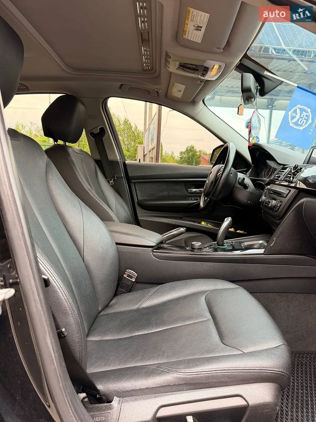 2012 BMW 3er - мініатюра 9