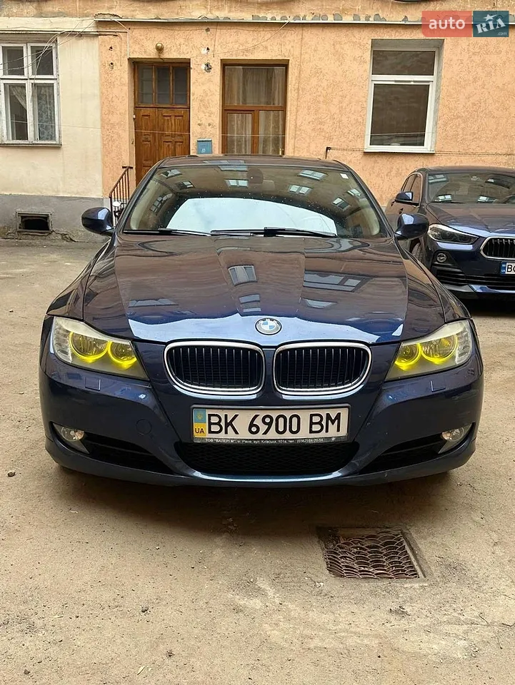 2010 BMW 3er - мініатюра 17