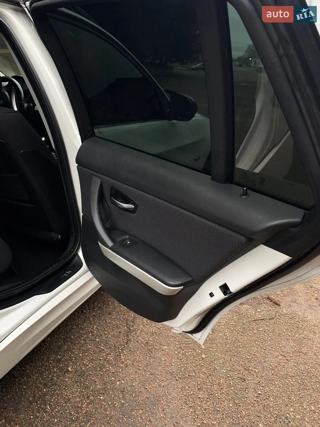 2010 BMW 3er - мініатюра 23
