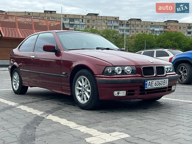 BMW 3 Series 1994 VIN WBACG21000AG41596 фото оголошення 3 з 56