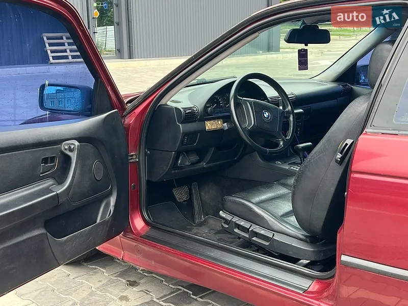 BMW 3 Series 1994 VIN WBACG21000AG41596 фото оголошення 11 з 56