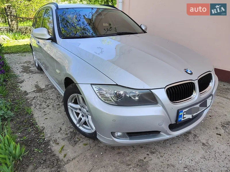 BMW 3 Series 2010