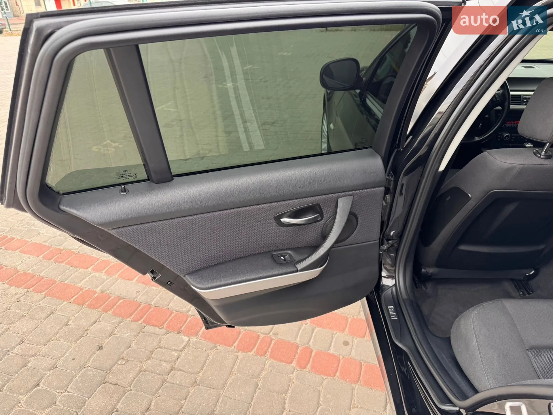2010 BMW 3er - мініатюра 13