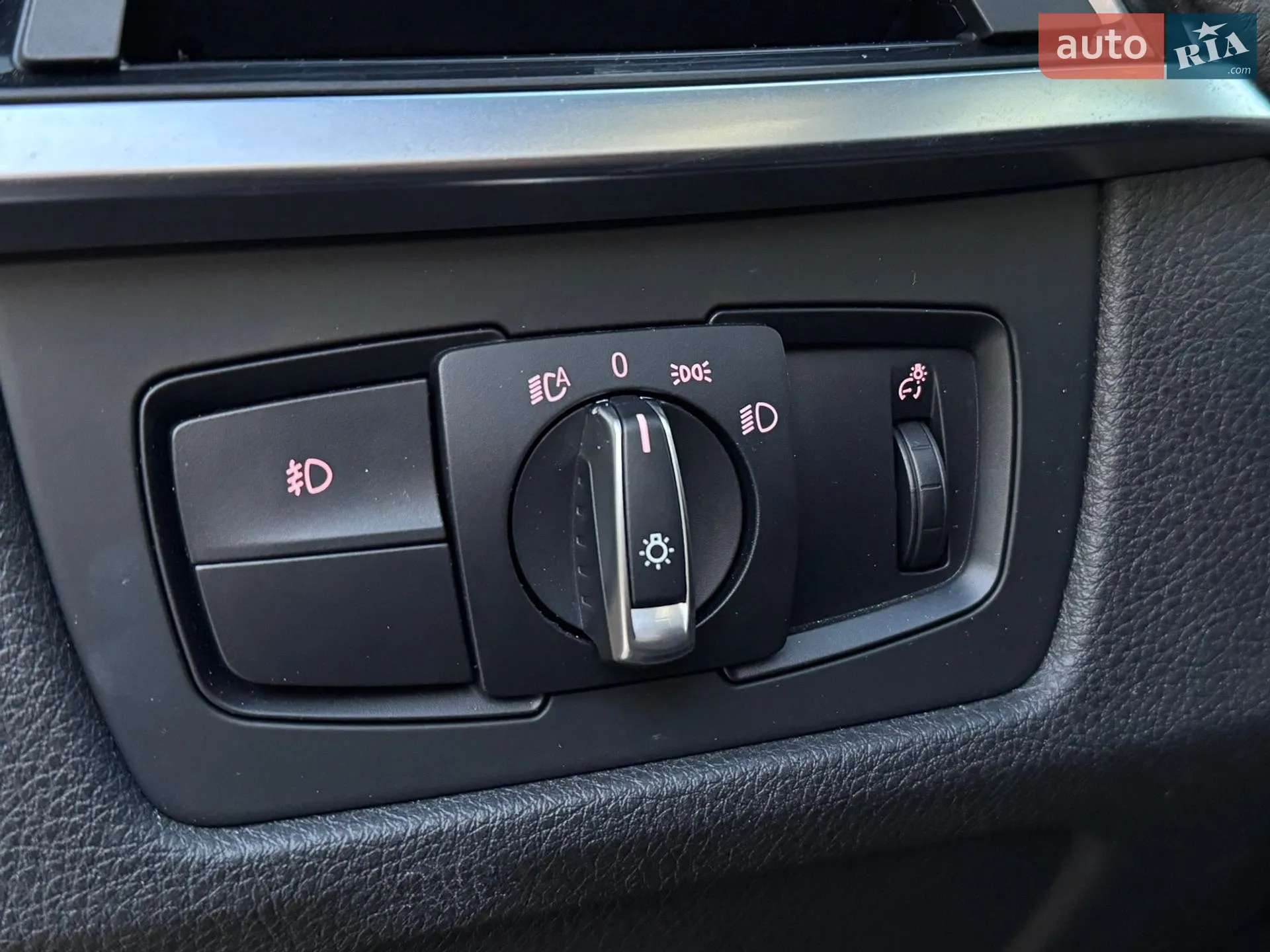 2014 BMW 3er - мініатюра 22
