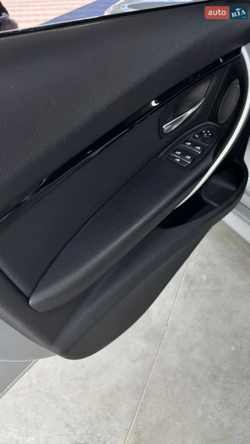 2016 BMW 3er - мініатюра 8