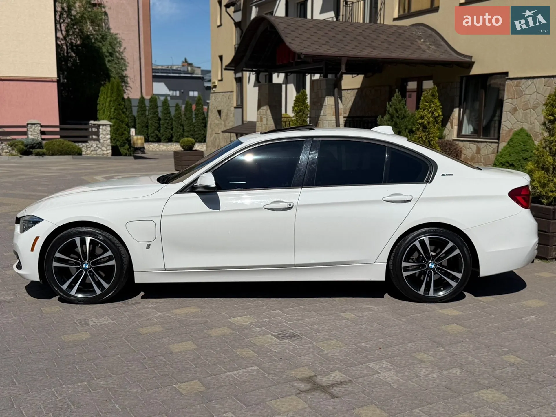 2017 BMW 3er - мініатюра 10