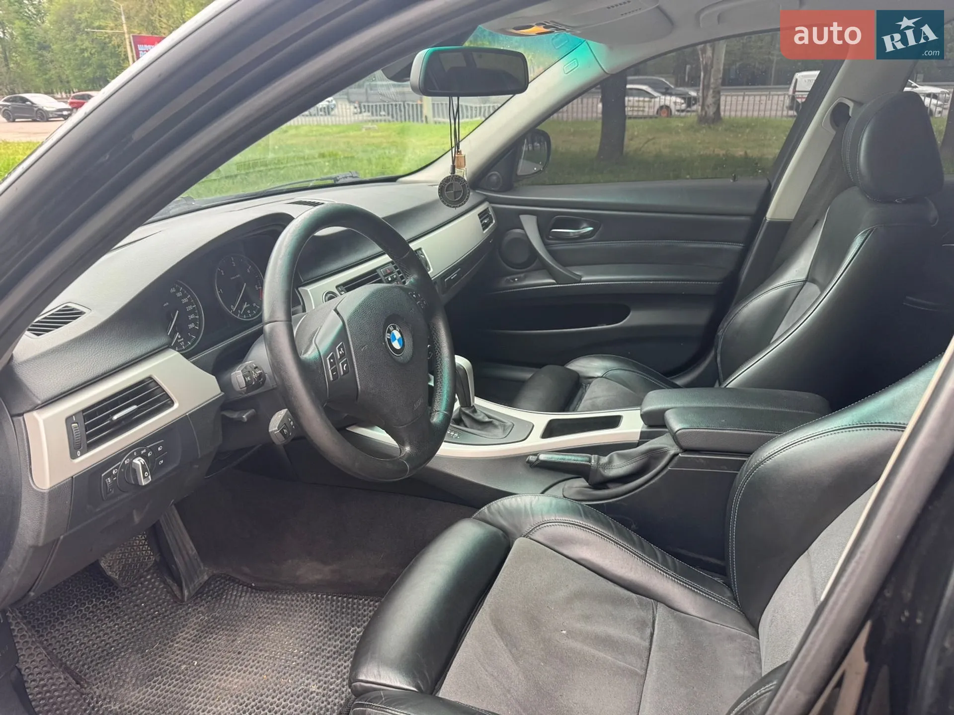 2010 BMW 3er - мініатюра 13