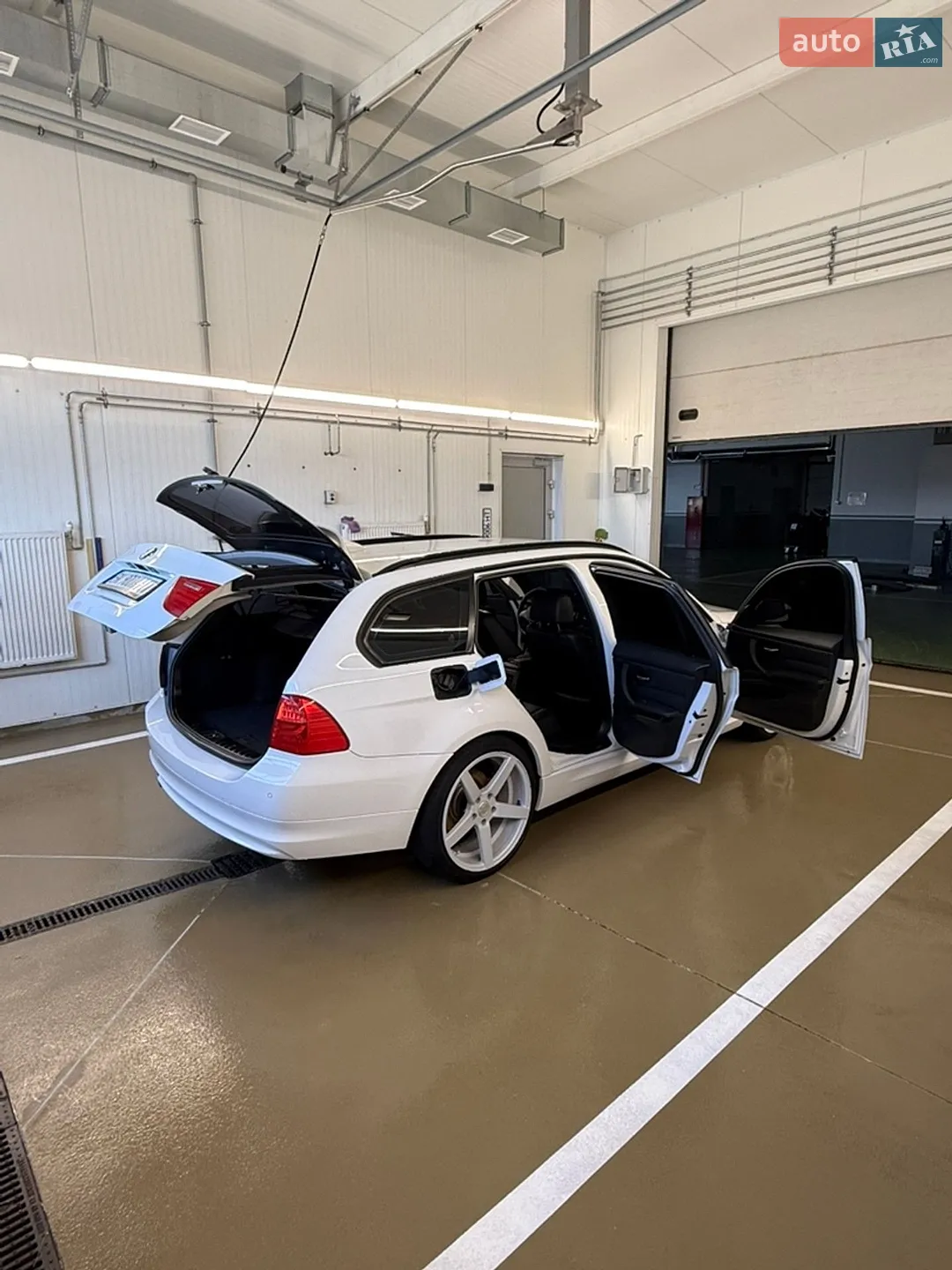 2011 BMW 3er - мініатюра 15