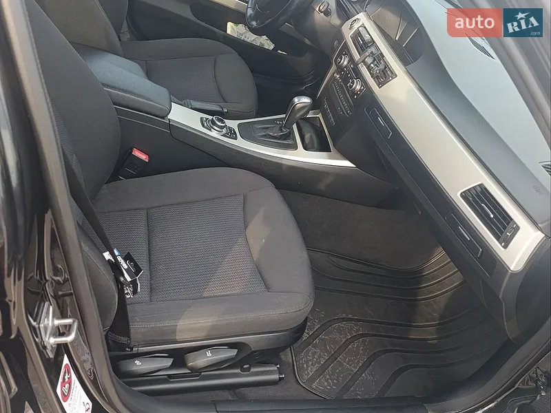 BMW 3 Series 2011 VIN WBAUT31060A864986 фото оголошення 11 з 45