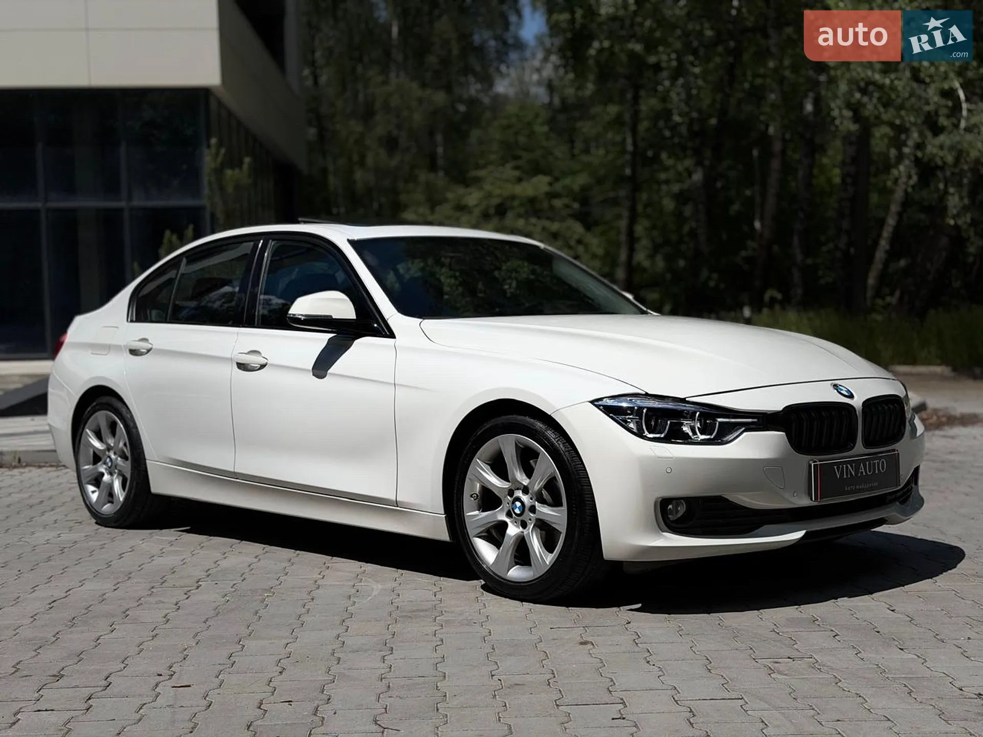2015 BMW 3er - мініатюра 2