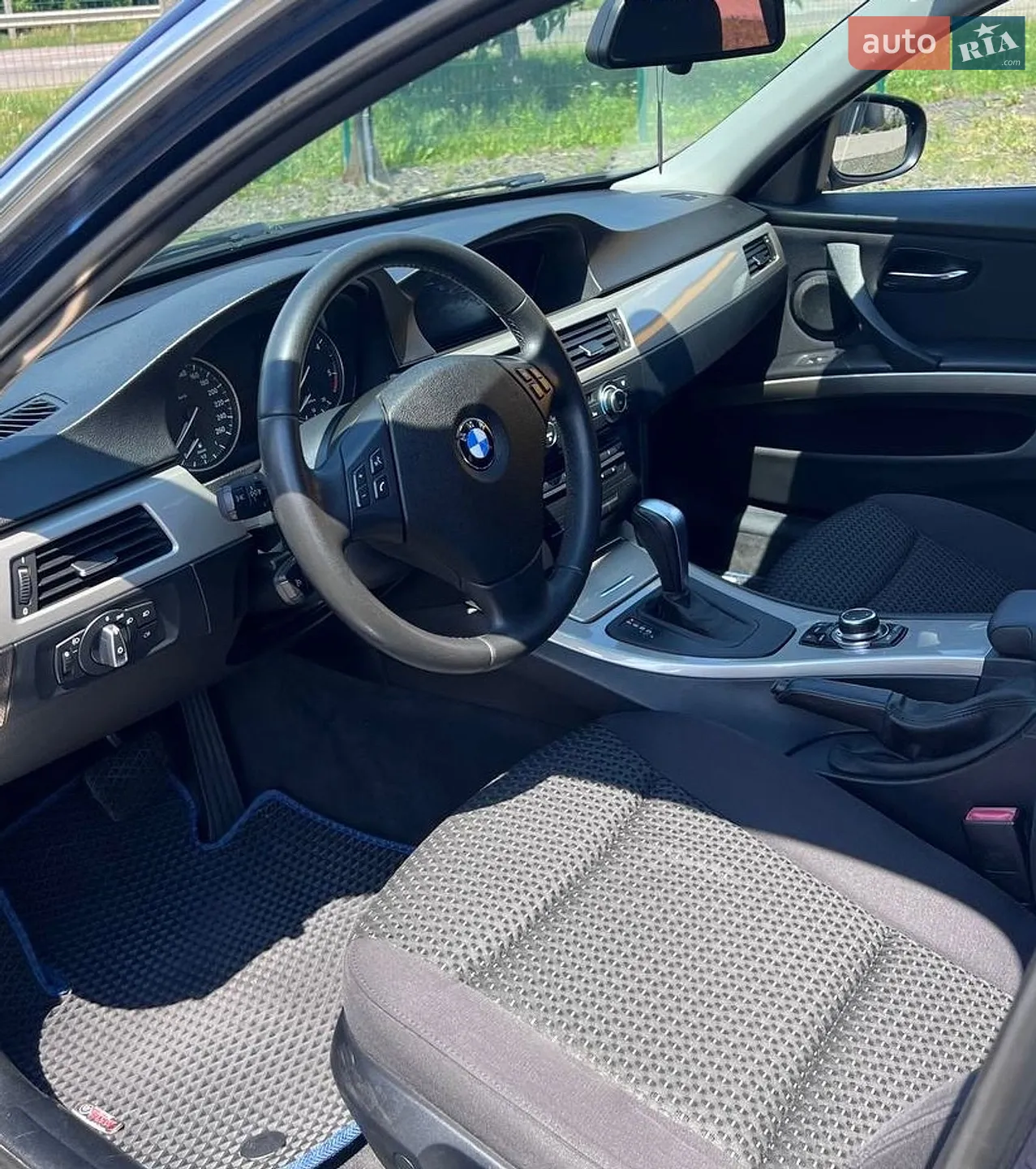 2011 BMW 3er - мініатюра 9