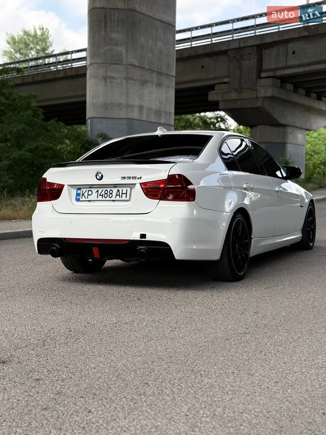2011 BMW 3er - мініатюра 2