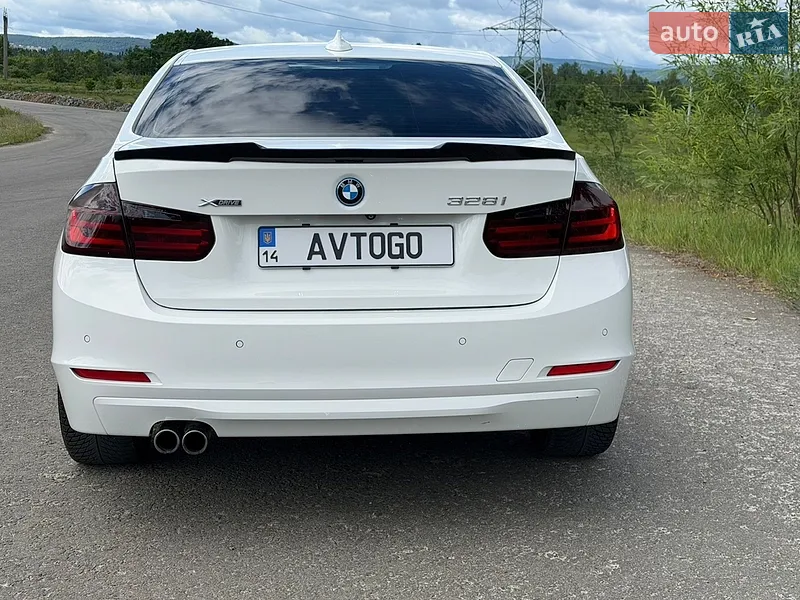 BMW 3 Series 2014 VIN WBA3B5C54FF961120 фото оголошення 13 з 64