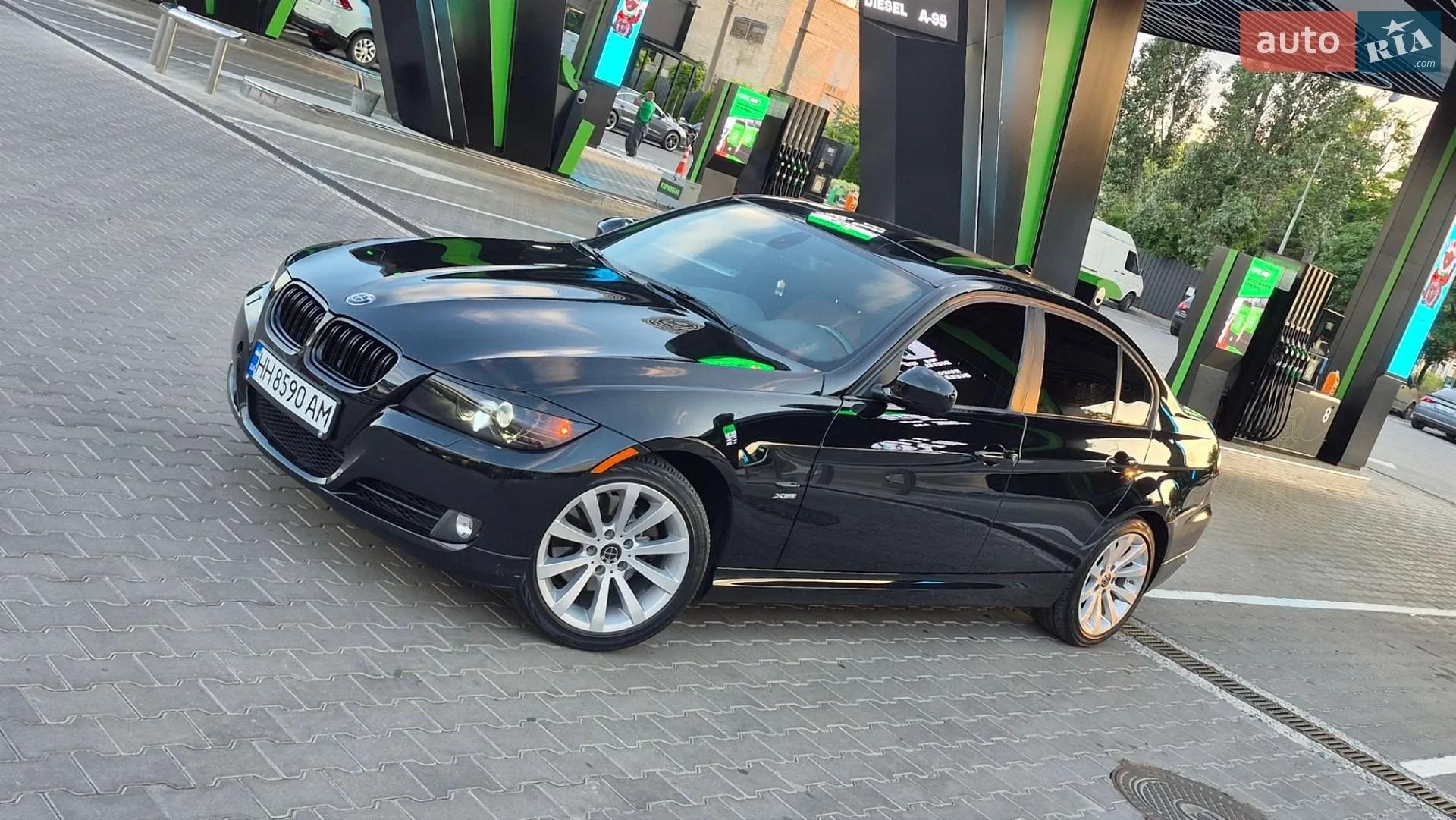 2010 BMW 3er - мініатюра 8