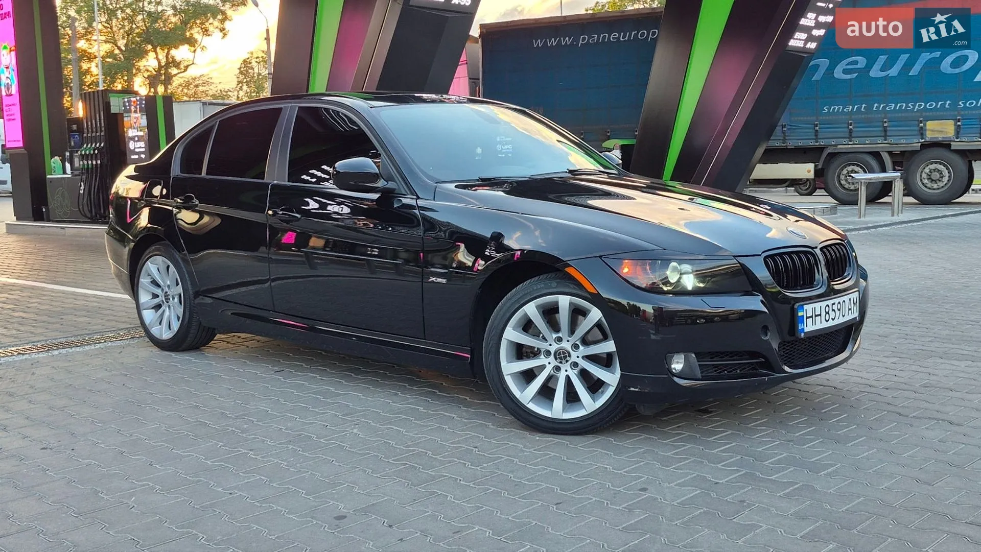 2010 BMW 3er - мініатюра 18