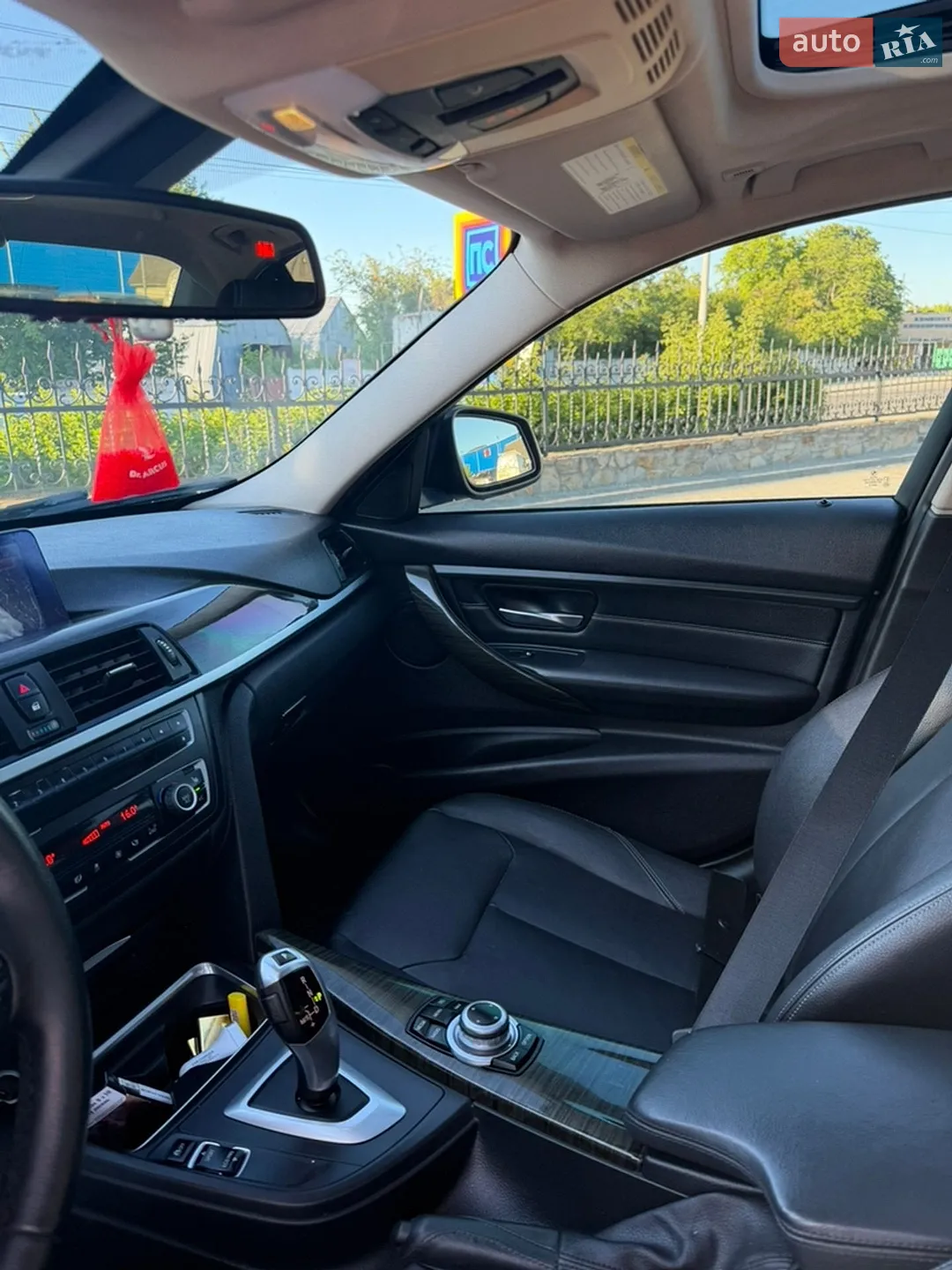 2013 BMW 3er - мініатюра 11