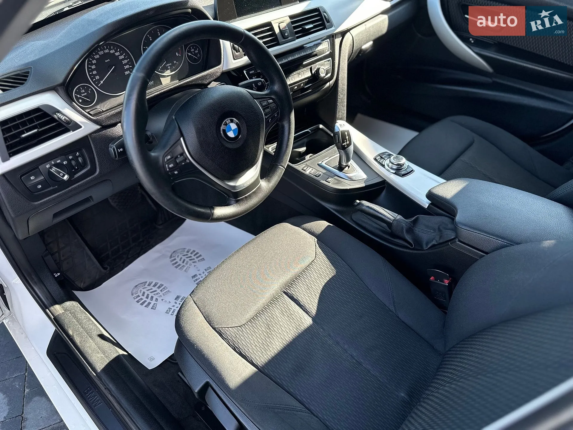 2016 BMW 3er - мініатюра 8