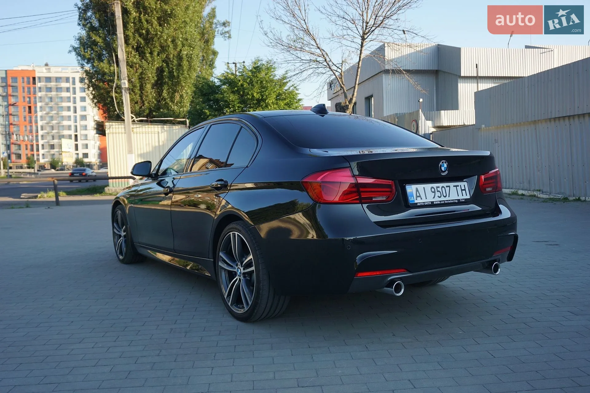 BMW 3 Series 2015 VIN WBA8B71050K385299 фото оголошення 9 з 28