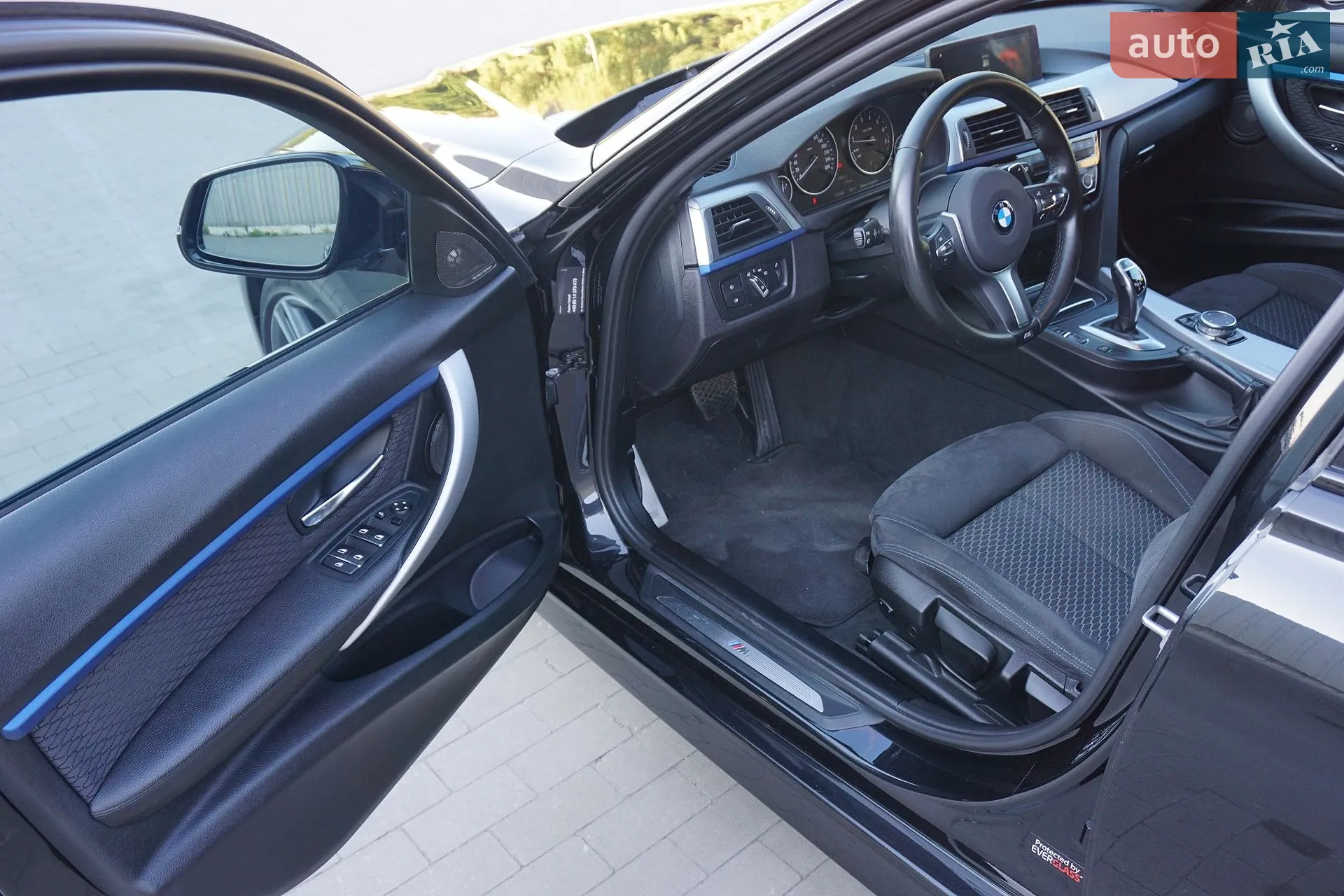 BMW 3 Series 2015 VIN WBA8B71050K385299 фото оголошення 13 з 28