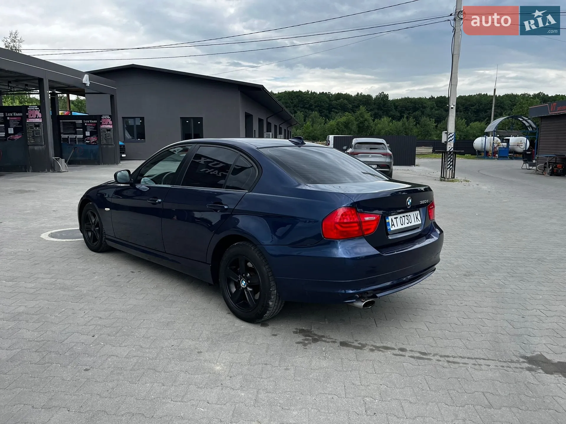 2011 BMW 3er - мініатюра 10