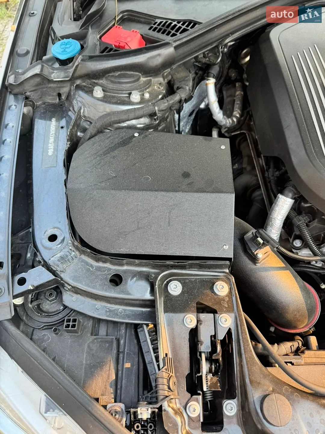 BMW 3 Series 2017 VIN WBA8B7G33HNU37816 фото оголошення 33 з 34
