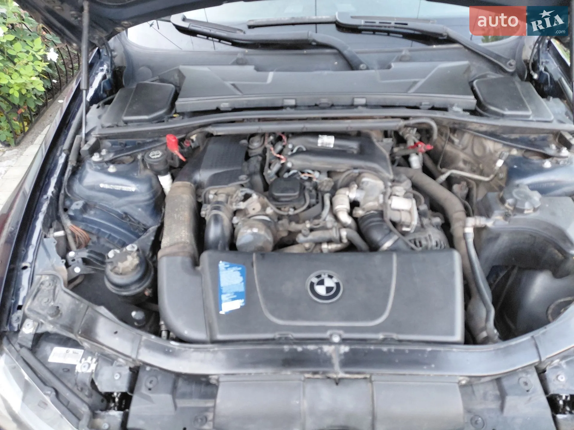 BMW 3 Series 2006 VIN WBAVC11030FG56305 фото оголошення 13 з 24
