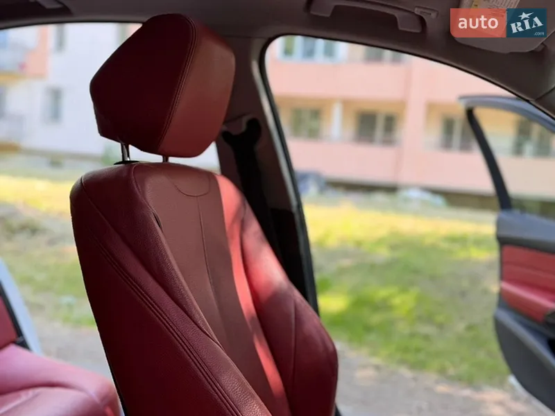 BMW 3 Series 2013 VIN WBA3C3C55EF985362 фото оголошення 32 з 76